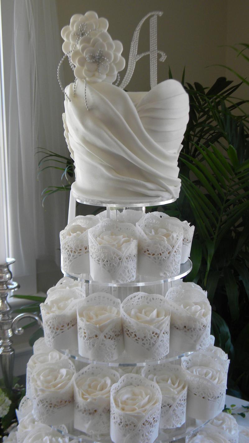Cake Fiction: Jimmy Choo Shoe Cake with Bridal Shower Bouquet